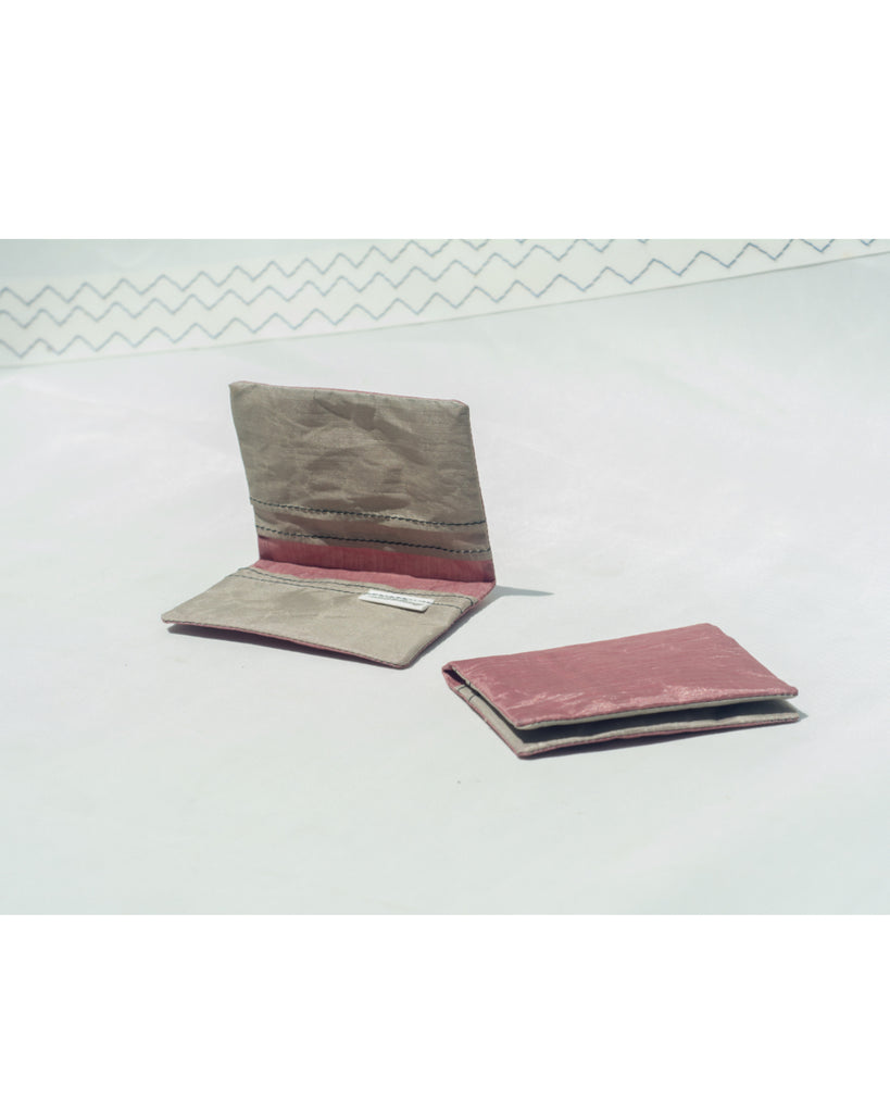 Half Fold Minimalist Wallet DCF